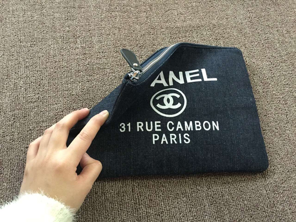遂に入荷 早い者勝ち 2017クルーズ新作 シャネルスーパーコピー シャネル Deauville クラッチポーチ ダークブルー ミディアム